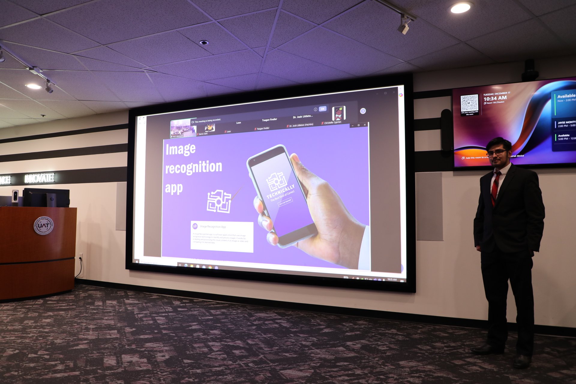 UAT Advertising Art degree AI recognition app SIP