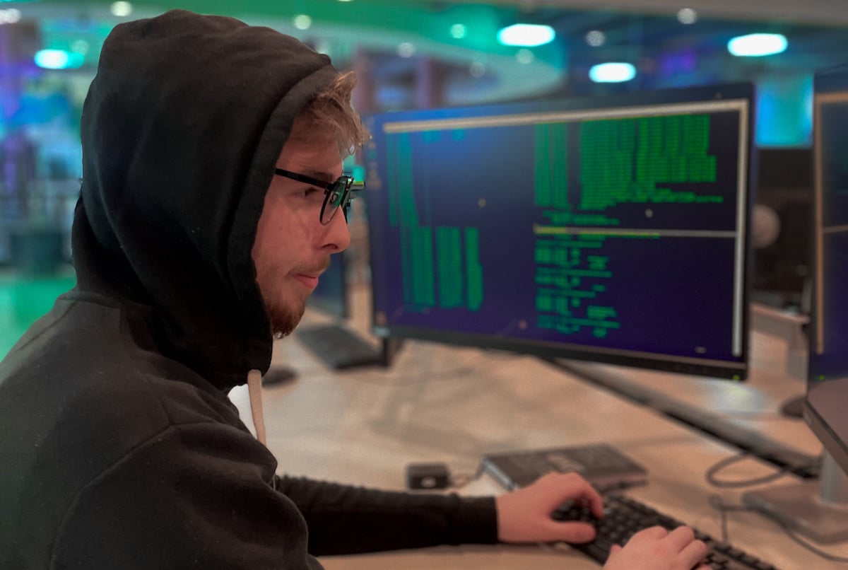 A Network Security Degree Requirements, Expectations and Applications